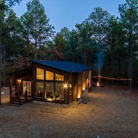 The Blaylock Cabin, 2 King, Hot Tub, Pet Friendly! Broken Bow Exteriör bild
