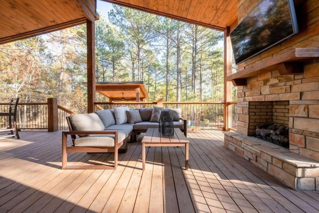 The Blaylock Cabin, 2 King, Hot Tub, Pet Friendly! Broken Bow Exteriör bild